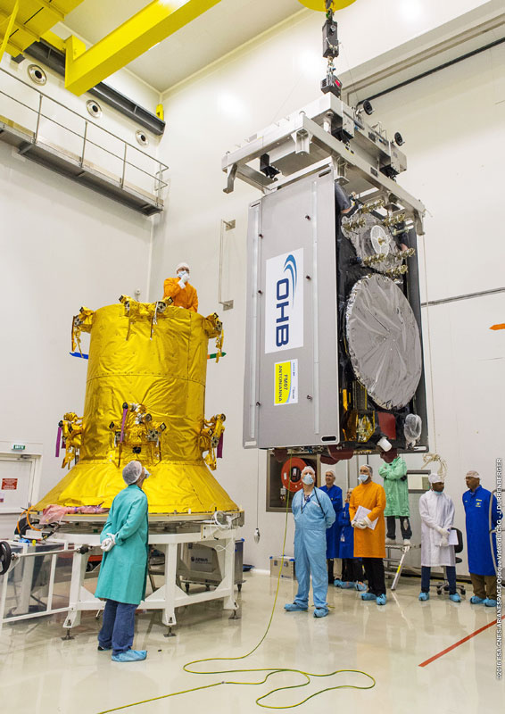 Galileo FOC M6 16 - © ESA-CNES-ARIANESPACE / Optique vidéo du CSG